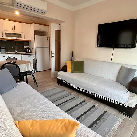 Daily-weekly-monthly In Mugla Akyaka Center *