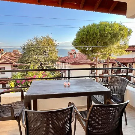 Daily-weekly-monthly In Mugla Akyaka Center